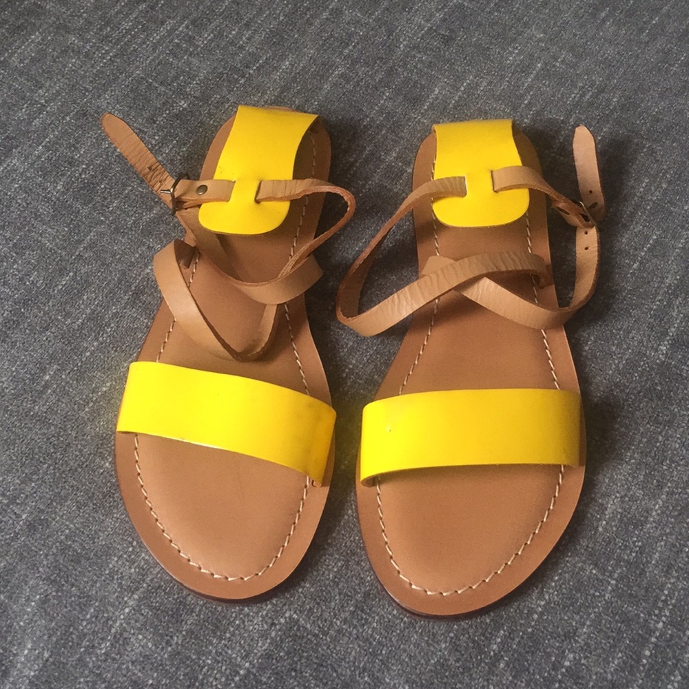 Garnet Hill yellow Moka sandals NEW
